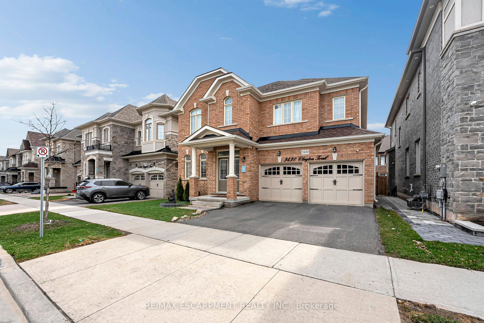 3430-clayton-trail-oakville-ontario-w13470226