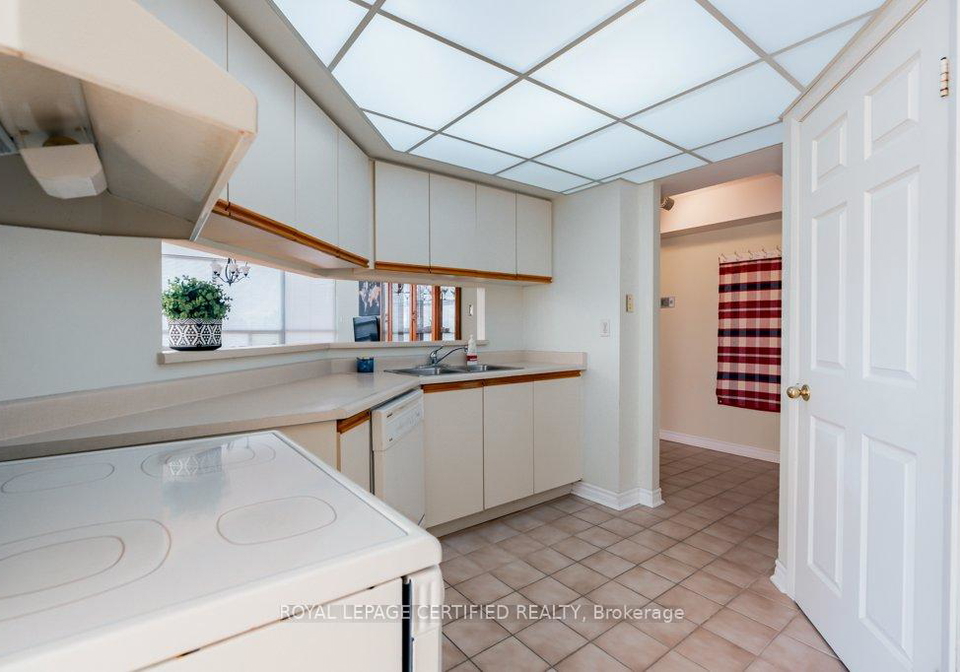 320-mill-street-s-brampton-ontario-w13470454