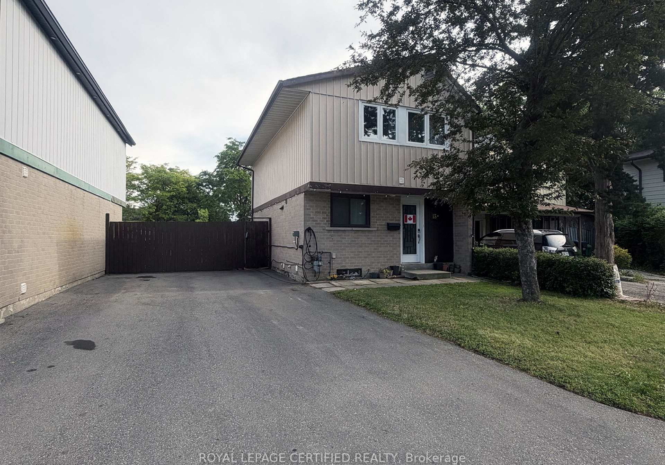13-greenhills-square-brampton-ontario-w13470866