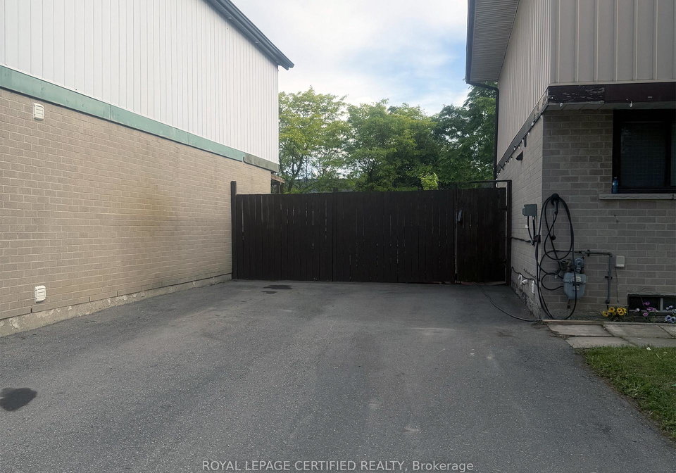 13-greenhills-square-brampton-ontario-w13470866