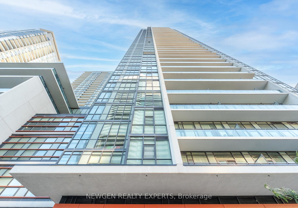 4070-confederation-parkway-mississauga-ontario-w13471040
