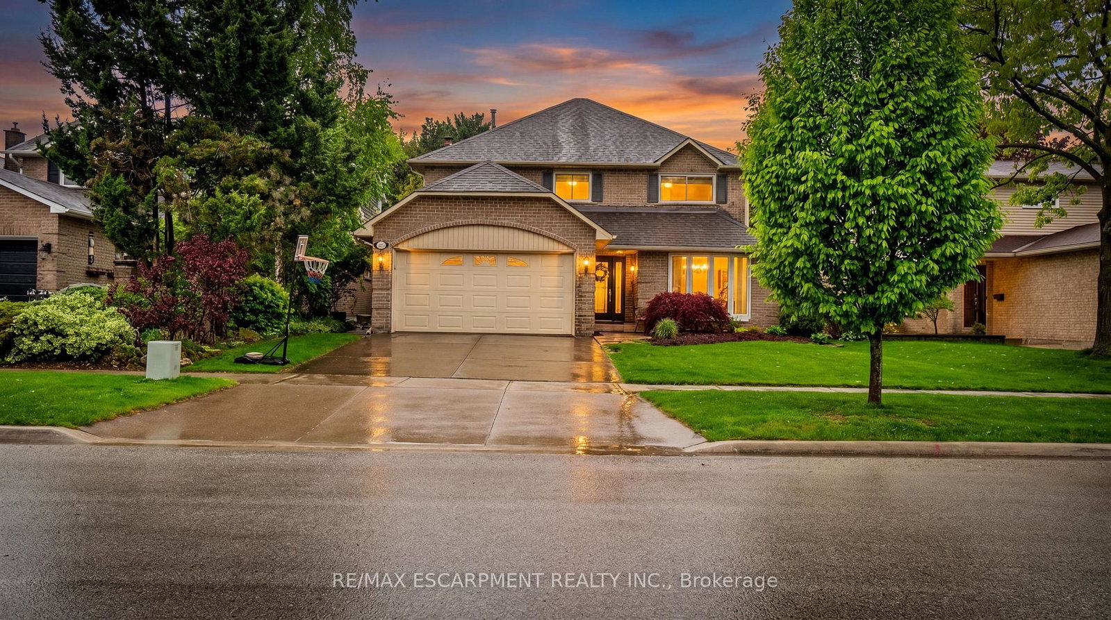 2393-arnold-crescent-burlington-ontario-w13471110