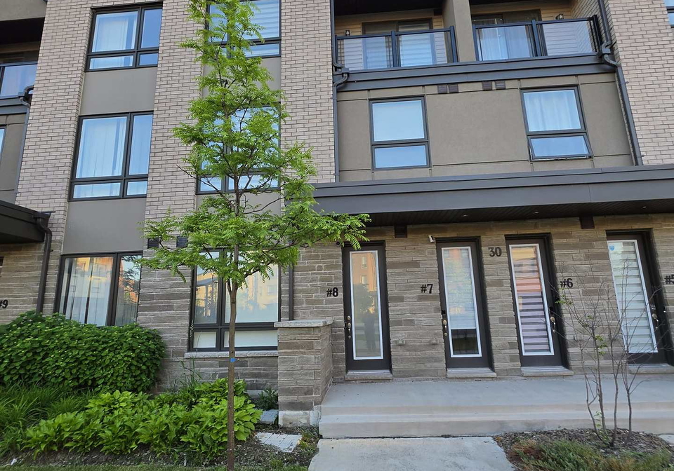30-woodstream-drive-etobicoke-ontario-w13471306