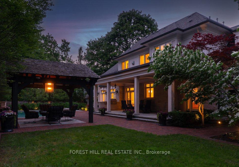 240-poplar-drive-oakville-ontario-w13471308