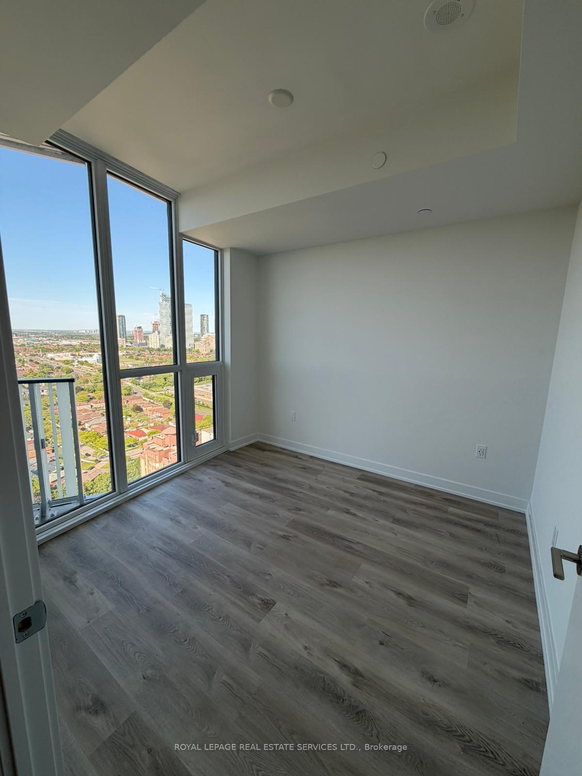 1-fairview-road-e-mississauga-ontario-w13471626