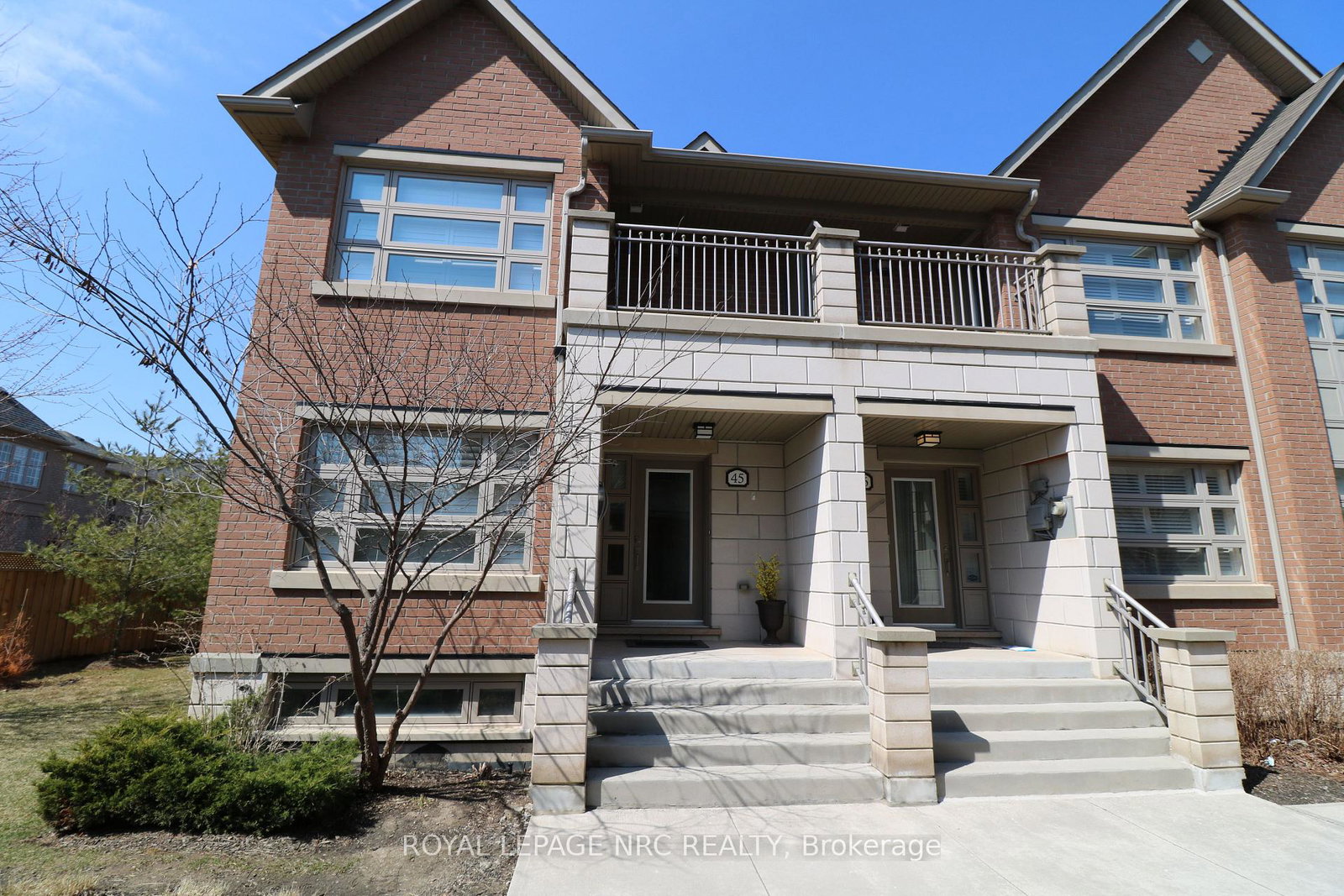 2460-prince-michael-drive-oakville-ontario-w13471944