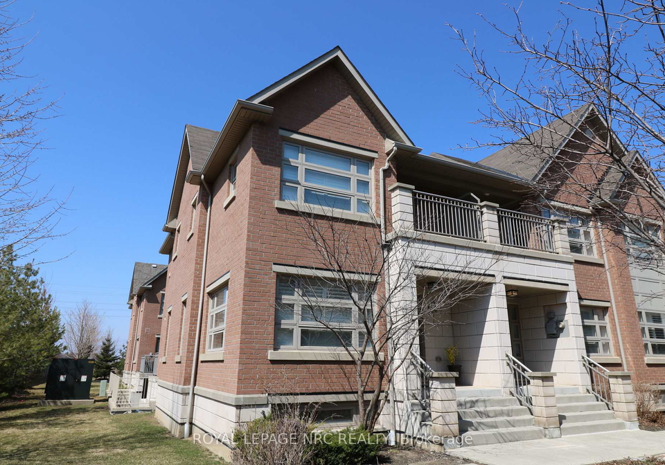 2460-prince-michael-drive-oakville-ontario-w13471944