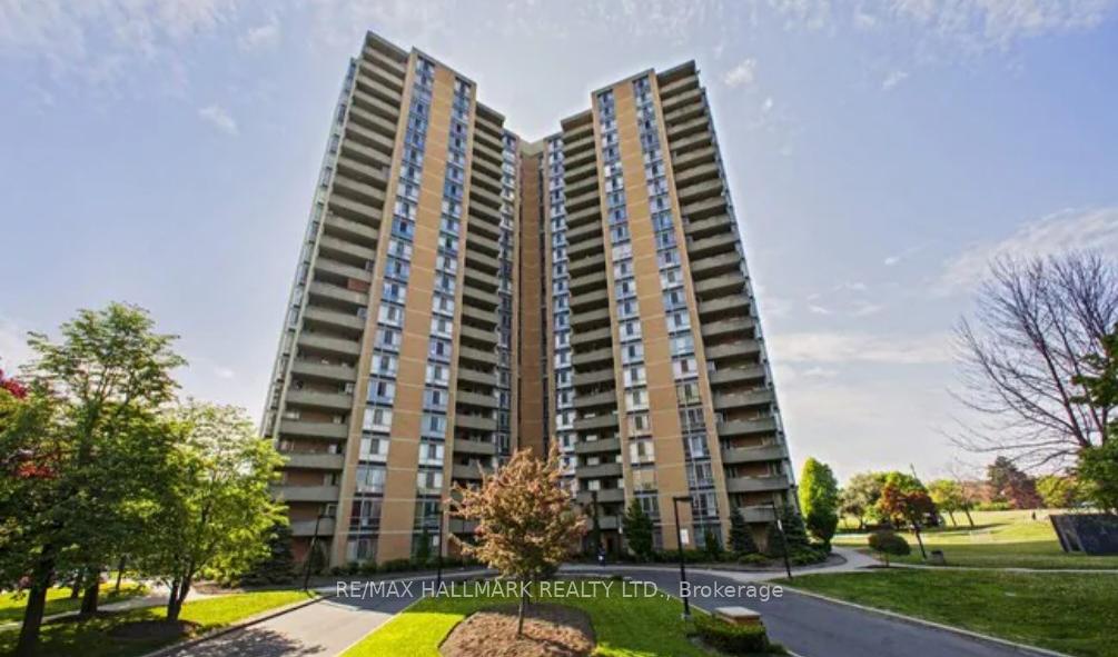 15-martha-eaton-way-north-york-ontario-w13472214