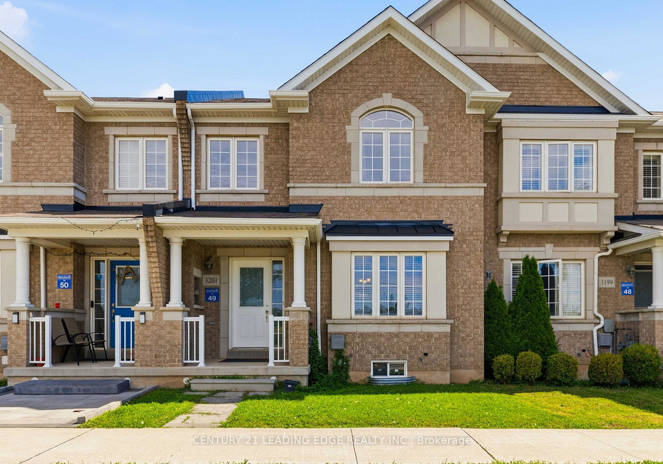 3201-neyagawa-boulevard-oakville-ontario-w13472332