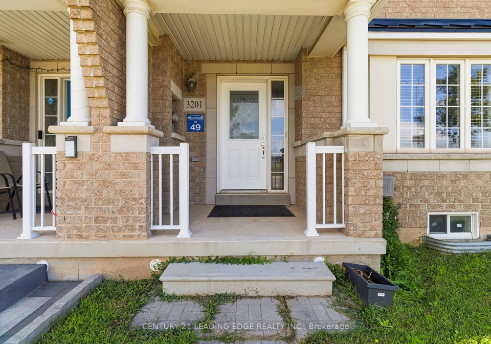 3201-neyagawa-boulevard-oakville-ontario-w13472332