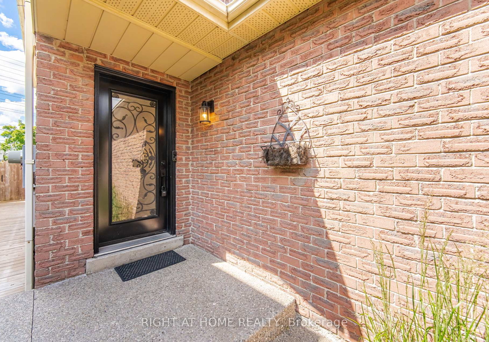 7013-hickling-crescent-mississauga-ontario-w13472342