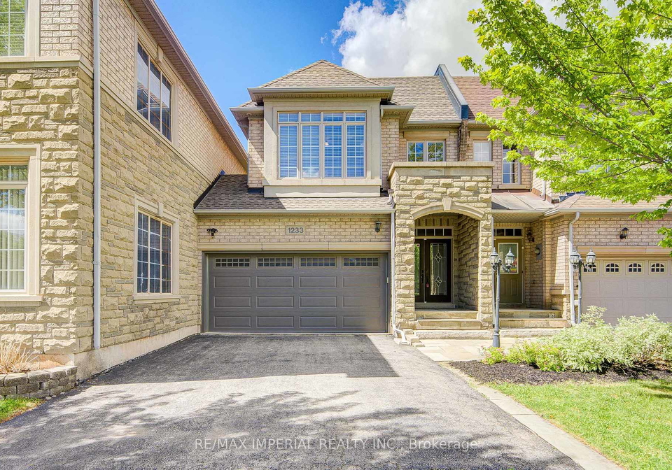1233-agram-drive-oakville-ontario-w13472504