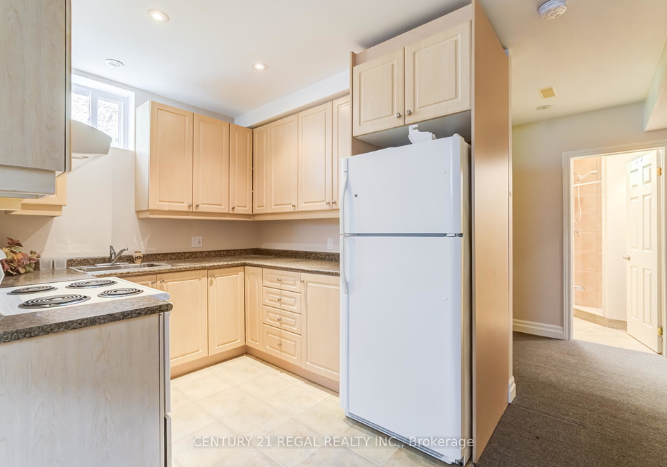 2a-twenty-eighth-basement-street-etobicoke-ontario-w13472596