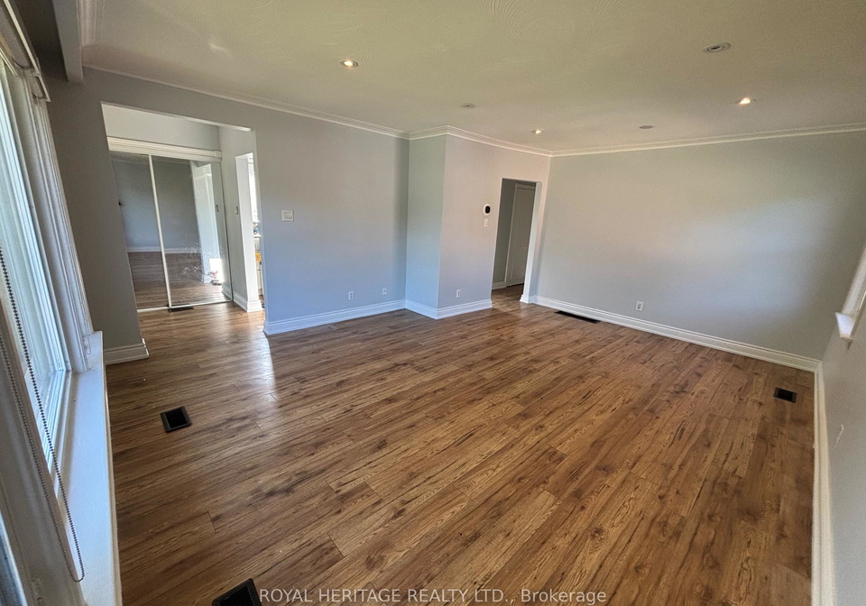 81-eringate-drive-etobicoke-ontario-w13472830