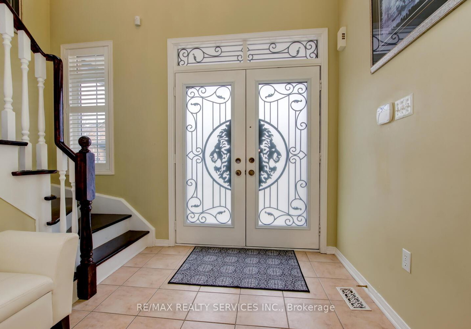 47-cape-dorset-crescent-brampton-ontario-w13472944