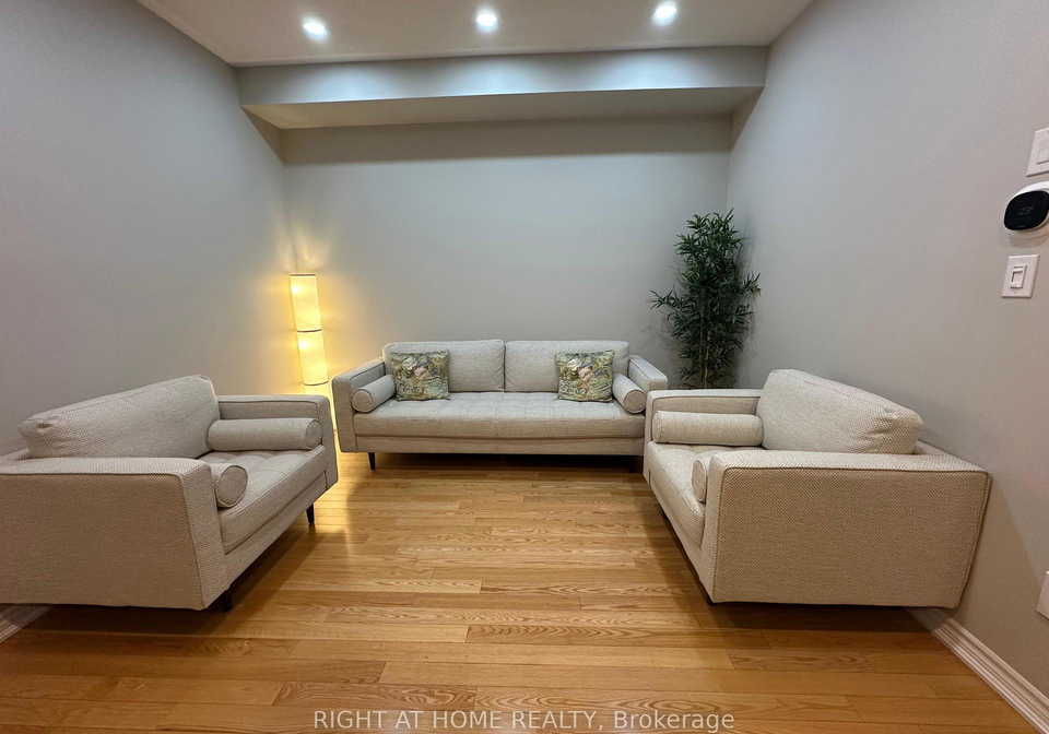 693-ferguson-drive-milton-ontario-w13473314