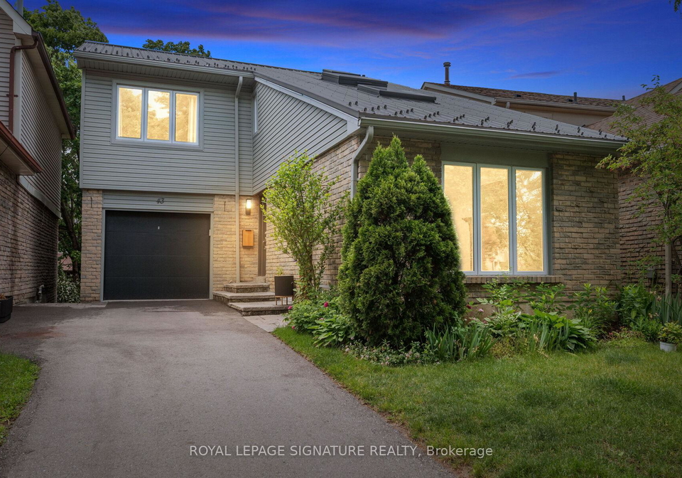 43-hellensfield-crescent-etobicoke-ontario-w13473474