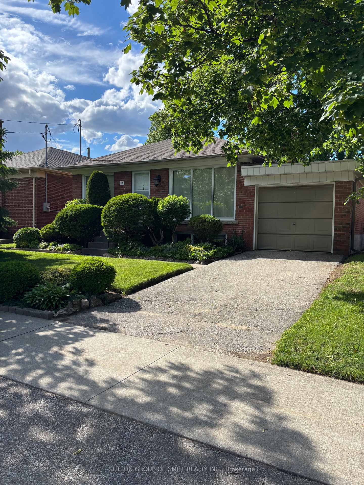 14-claymore-drive-etobicoke-ontario-w13473646