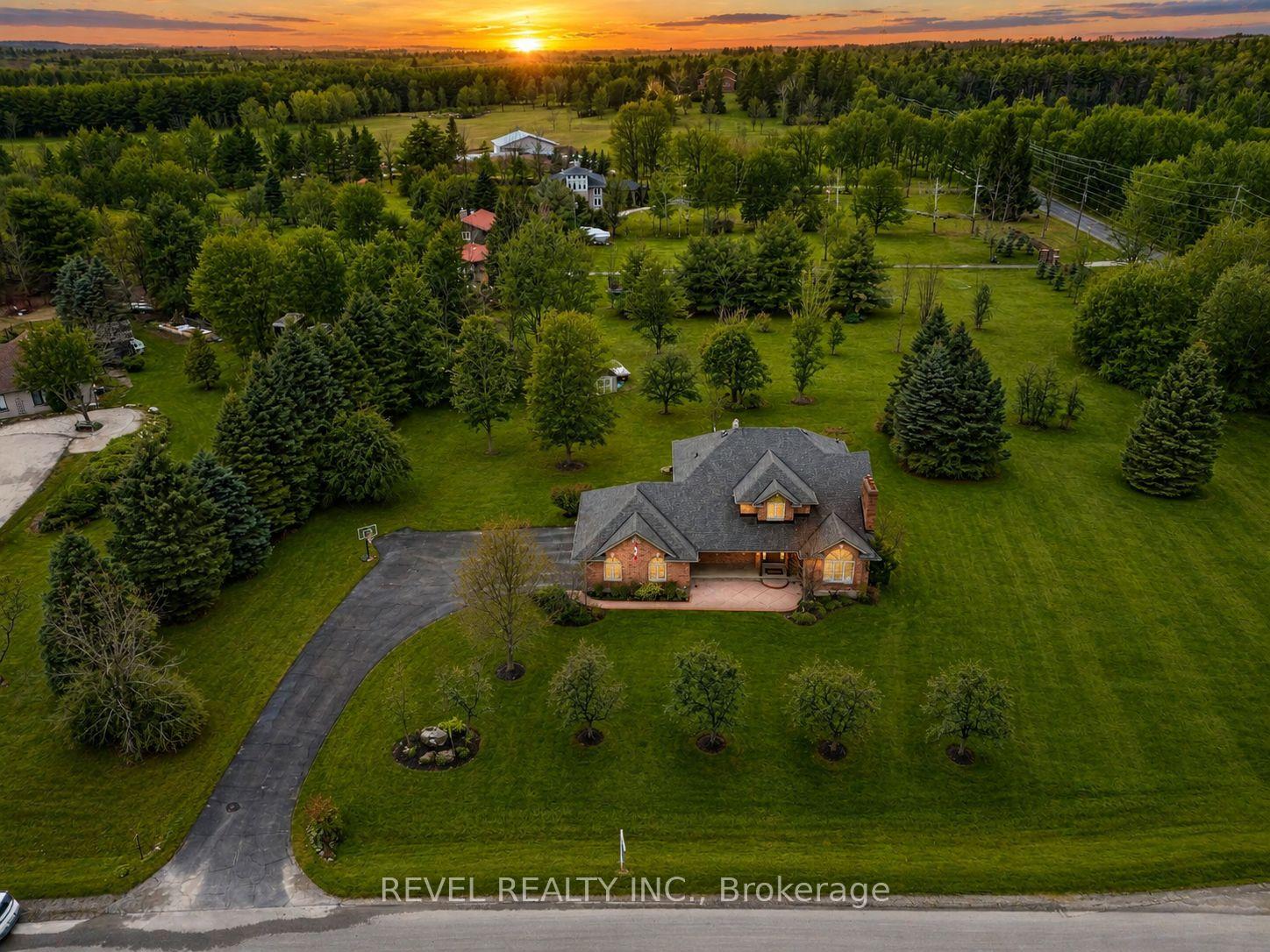 2255-mohawk-trail-milton-ontario-w13473770