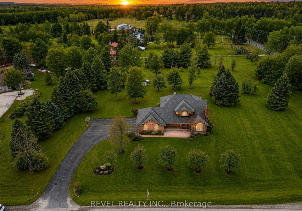 2255-mohawk-trail-milton-ontario-w13473770