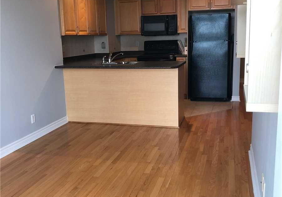 33-elm-drive-mississauga-ontario-w13473876