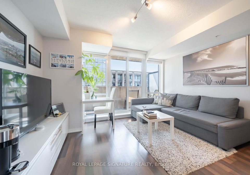 20-joe-shuster-way-toronto-ontario-w13473928