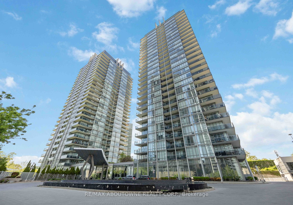 88-park-lawn-road-etobicoke-ontario-w13474104