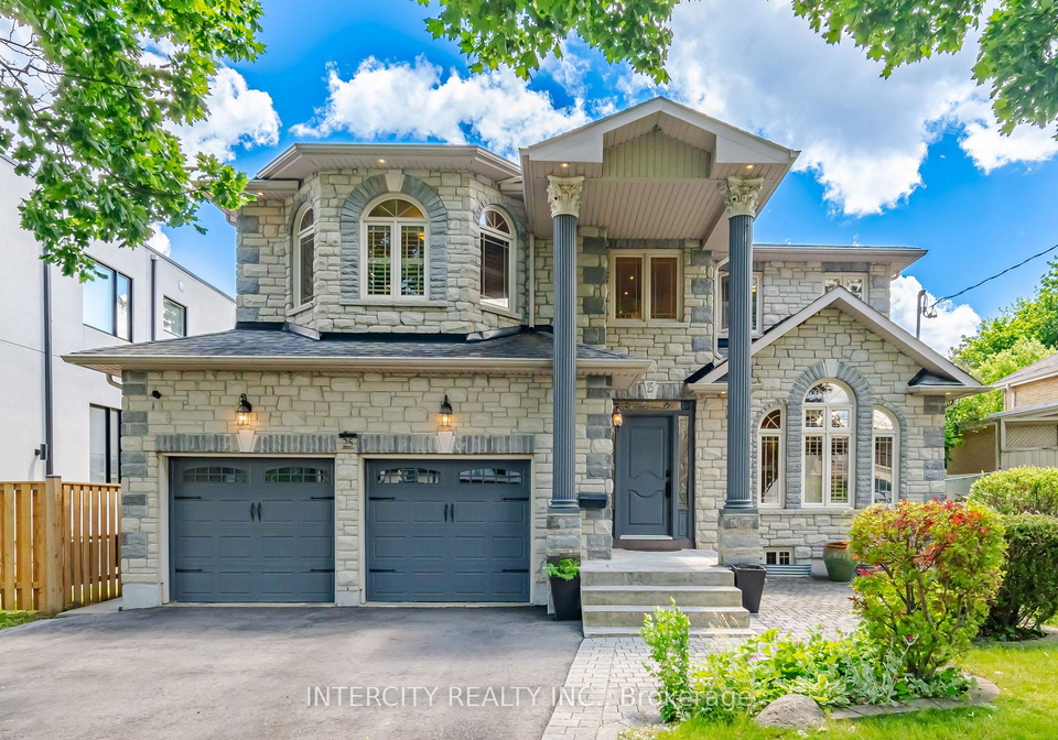 25-lockheed-boulevard-etobicoke-ontario-w13474142