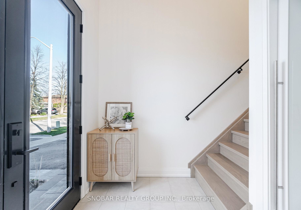 720-hillman-crescent-mississauga-ontario-w13474218