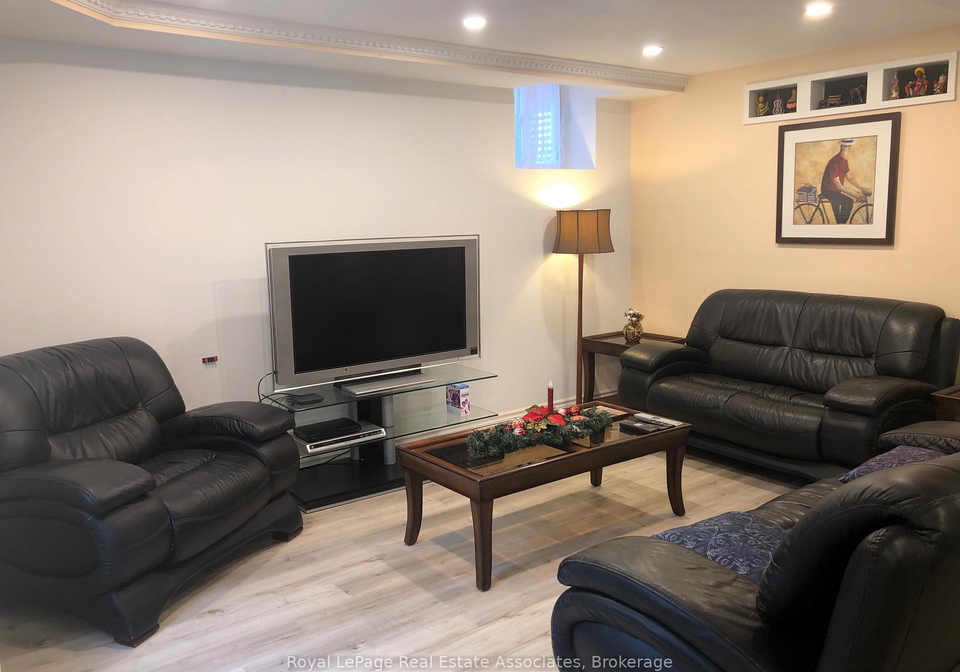 889-bancroft-drive-w-mississauga-ontario-w13474226