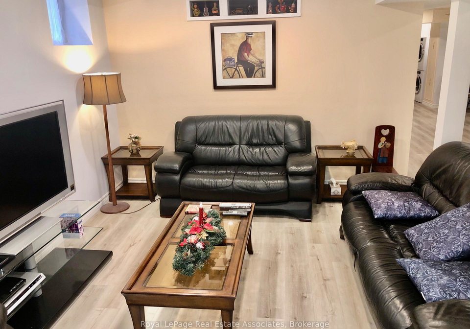 889-bancroft-drive-w-mississauga-ontario-w13474226