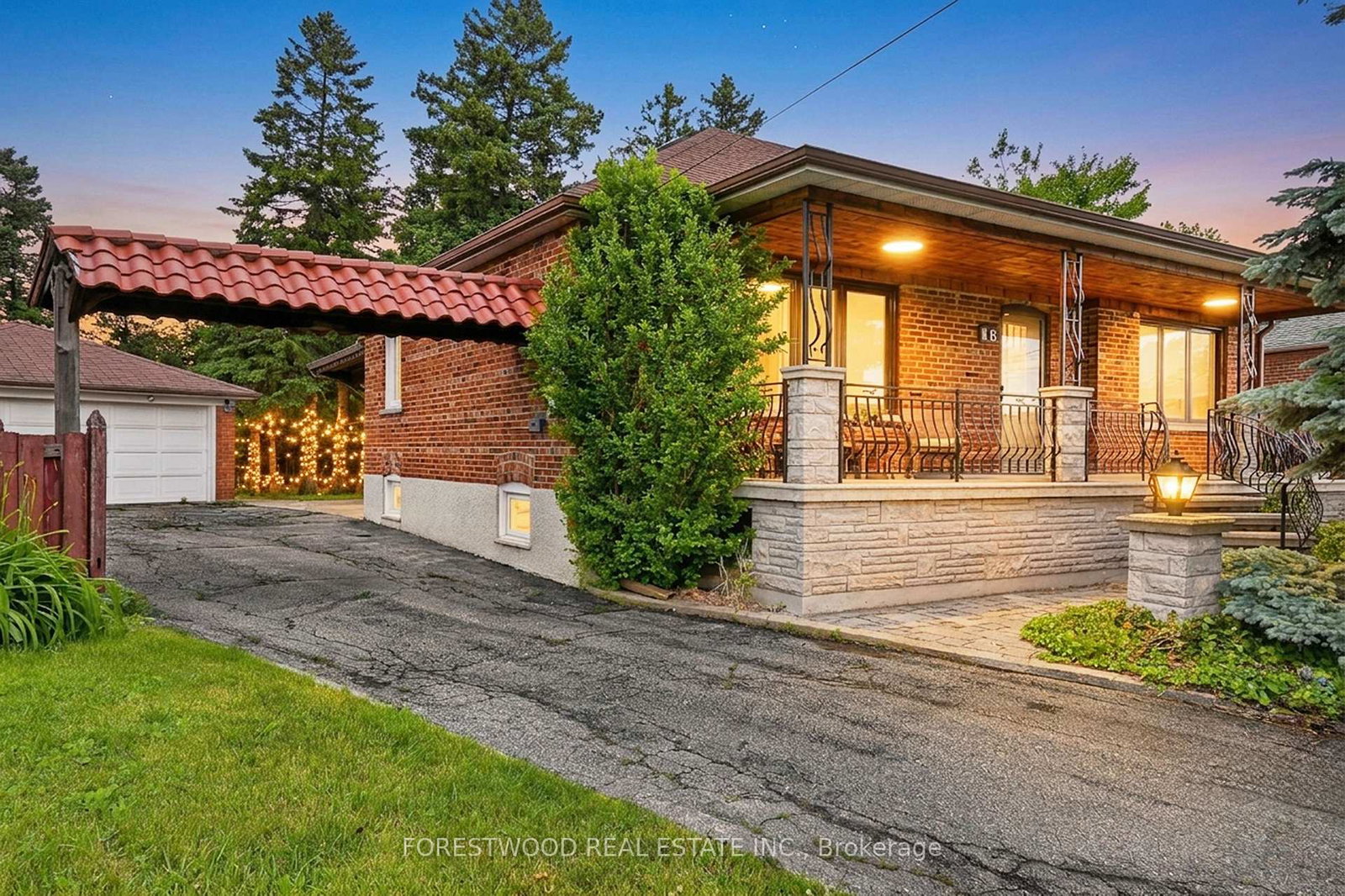 16-enid-crescent-north-york-ontario-w13474248
