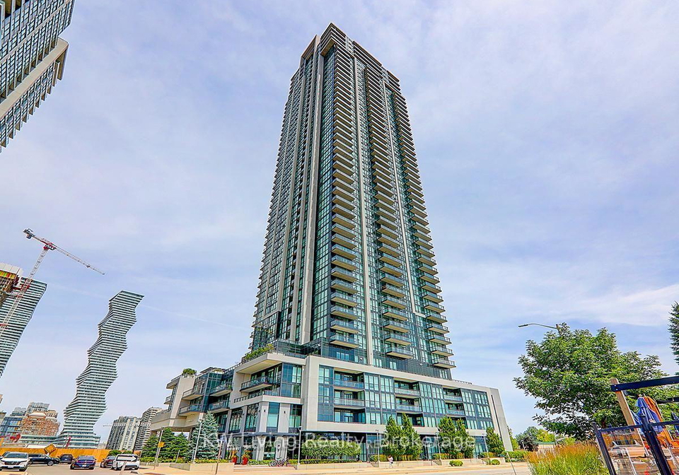 3975-grand-park-drive-mississauga-ontario-w13474308