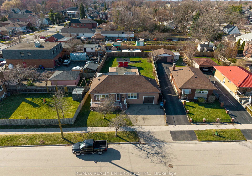 951-atwater-avenue-mississauga-ontario-w13474370
