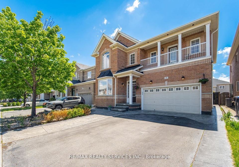 9-eatonville-street-brampton-ontario-w13474472