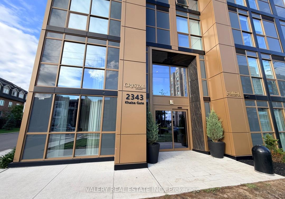 2343-khalsa-gate-oakville-ontario-w13474536