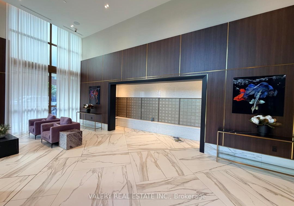 2343-khalsa-gate-oakville-ontario-w13474536