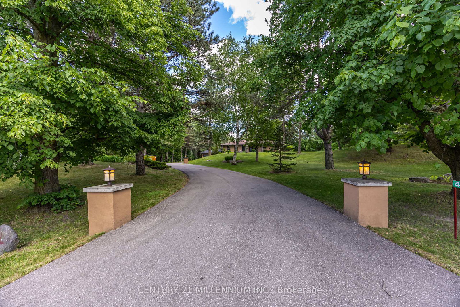 44-gibson-lake-drive-caledon-ontario-w13474782