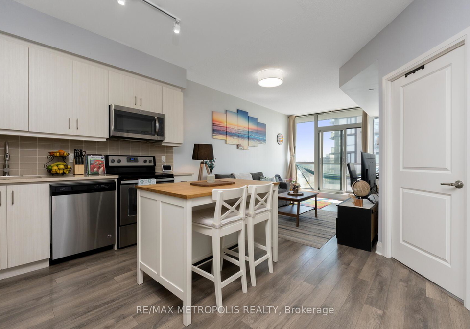 15-zorra-street-etobicoke-ontario-w13474876