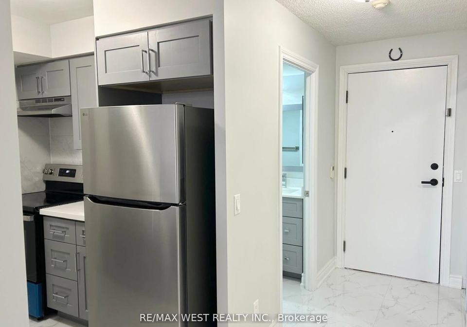 700-humberwood-boulevard-etobicoke-ontario-w13475020
