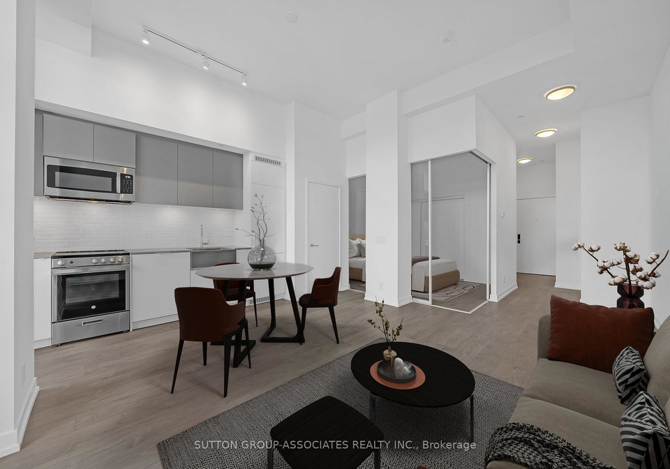 270-dufferin-street-toronto-ontario-w13475184