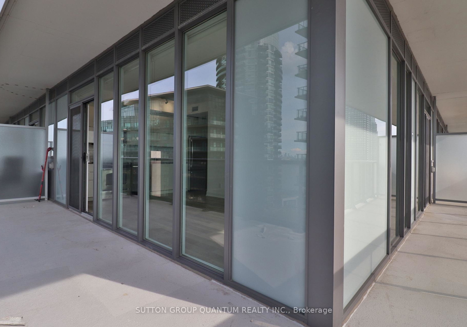 56-annie-craig-drive-etobicoke-ontario-w13475194