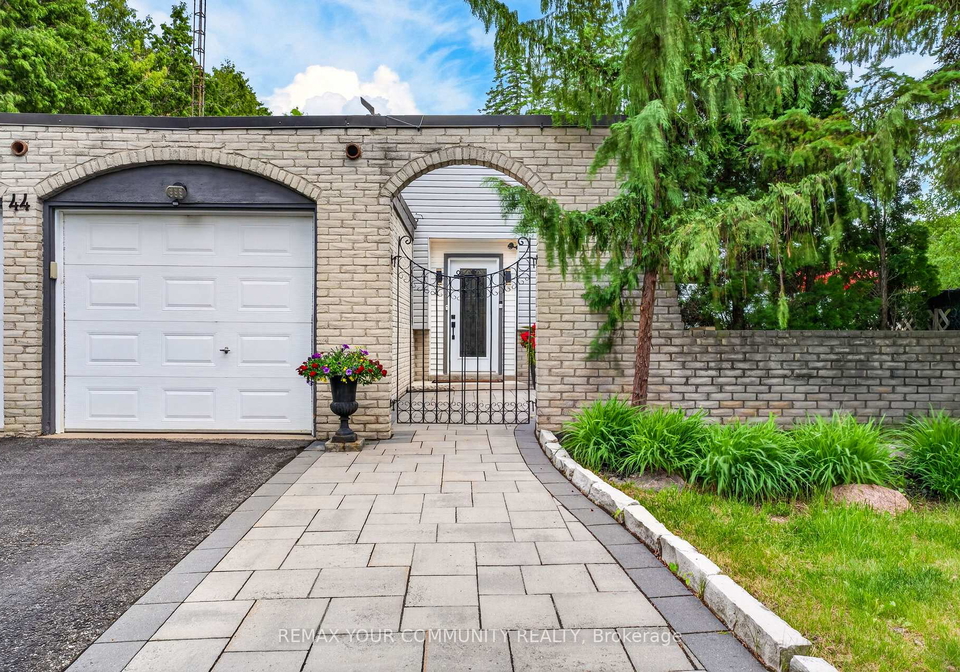 44-pineridge-drive-caledon-ontario-w13475252