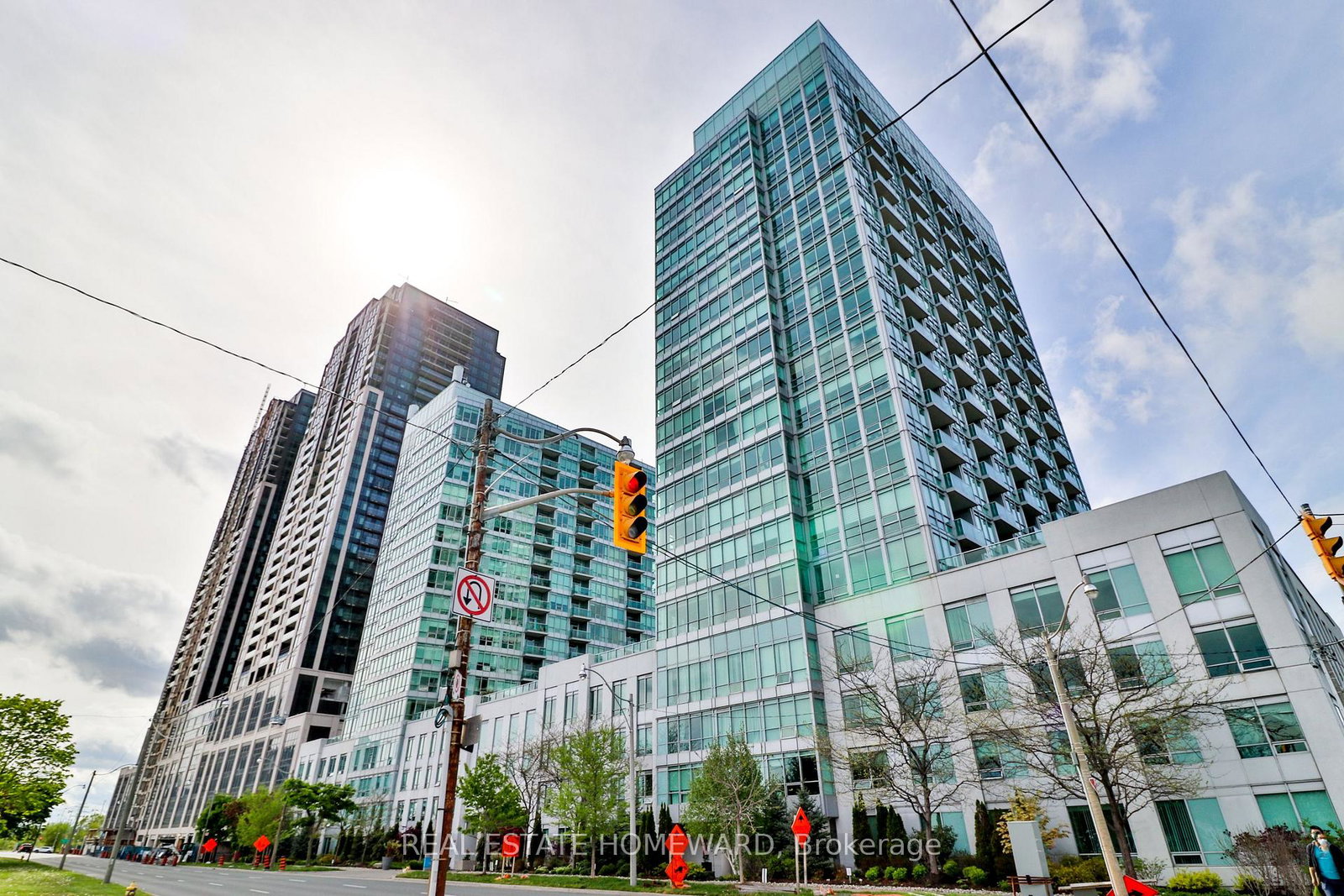 1900-lake-shore-boulevard-w-toronto-ontario-w13475352
