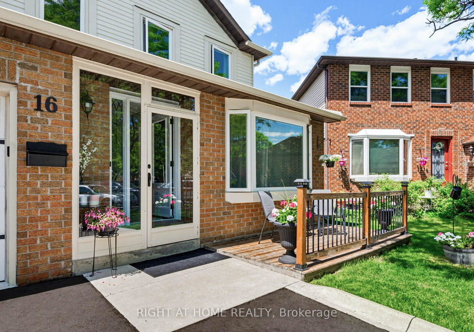 16-marengo-court-s-brampton-ontario-w13475468