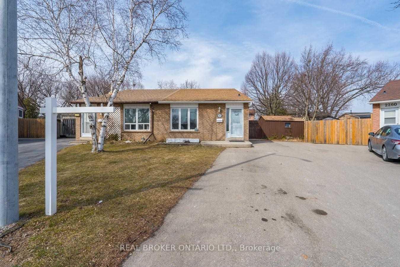 2261-hanbury-court-burlington-ontario-w13475672