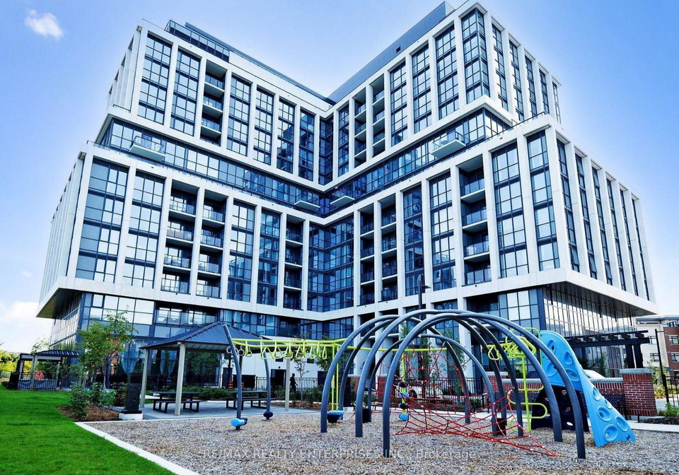 1063-douglas-mccurdy-common-mississauga-ontario-w13475878