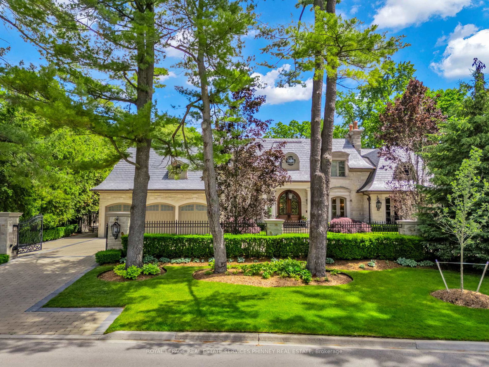 113-maple-grove-drive-oakville-ontario-w13475920