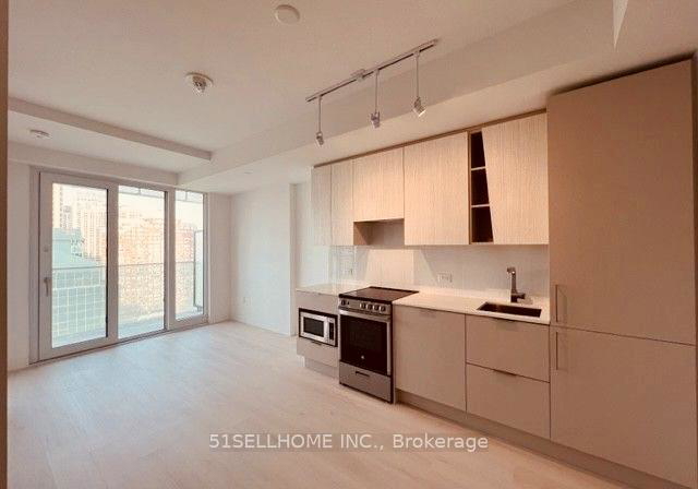 3900-confederation-parkway-mississauga-ontario-w13475976