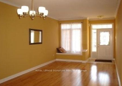 2295-rochester-circle-s-oakville-ontario-w13476232